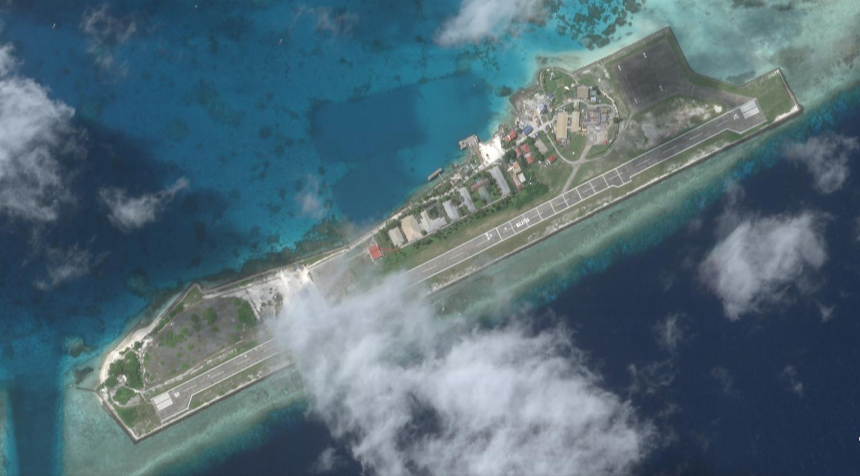 Isola artificiale nelle Spratly vista da Planet SkySat