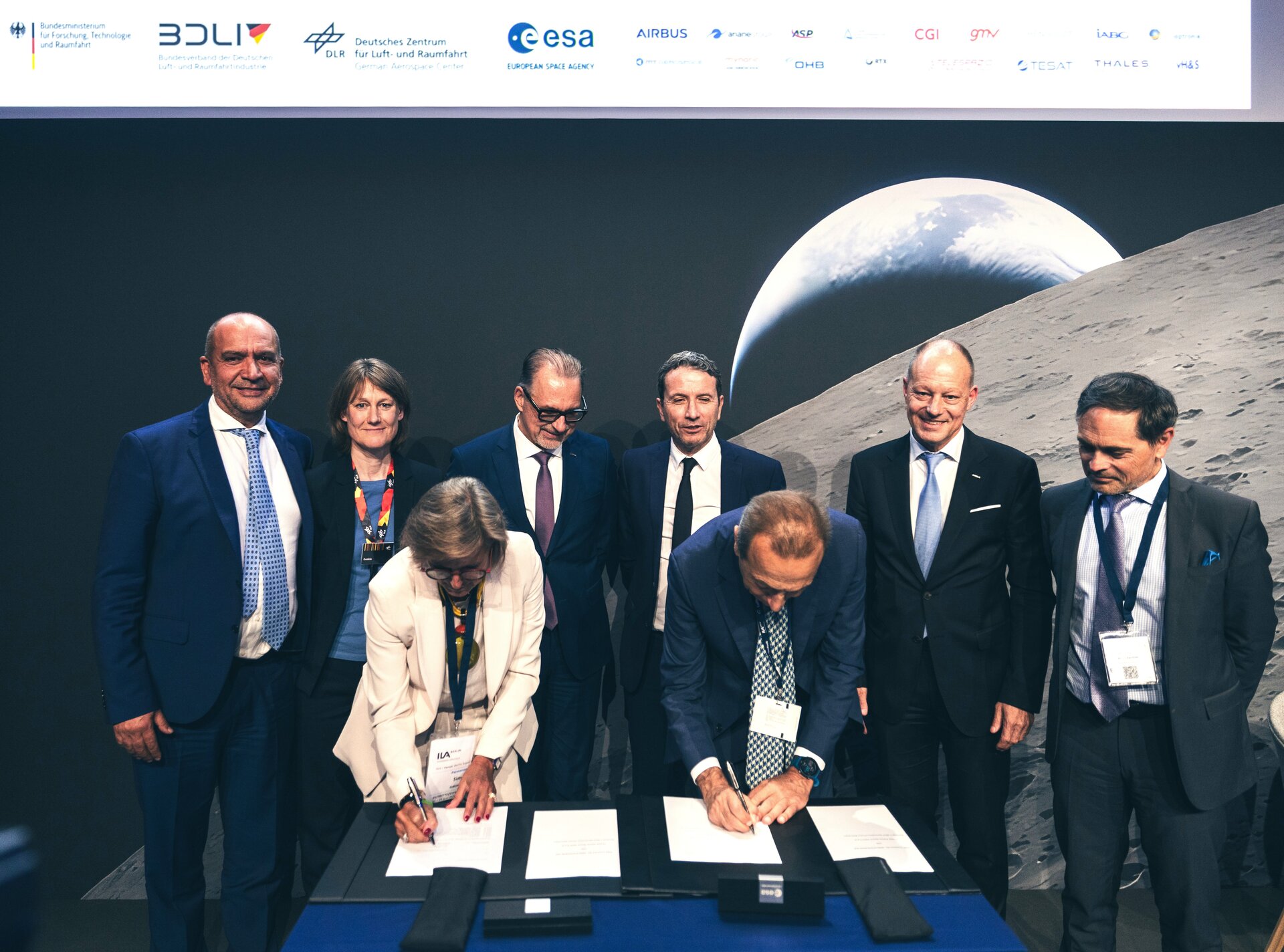 Firma dell'accordo Sentinel-1 Next Generation all'ILA di Berlino
